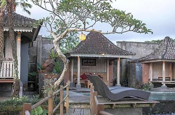 Uma Caming Ubud 3* バリ島