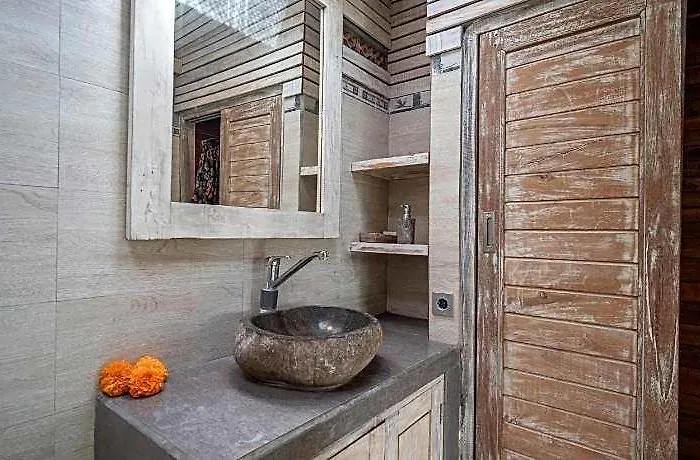 Uma Caming Ubud 3* バリ島